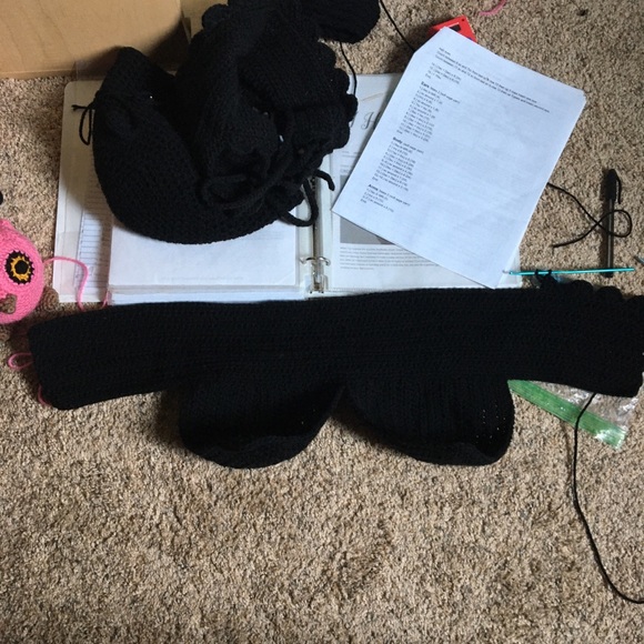 Handmade Crochet Large Corset Top - Picture 4 of 8